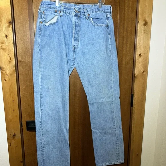 Levi's 501 Jeans Mens 38x34 Button Fly Straight Leg Blue Denim Lot 2 Pair - Picture 3 of 5